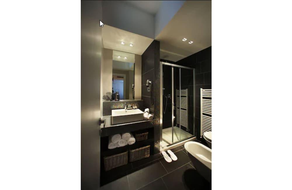 קאטוליקה Hotel Ines מראה חיצוני תמונה