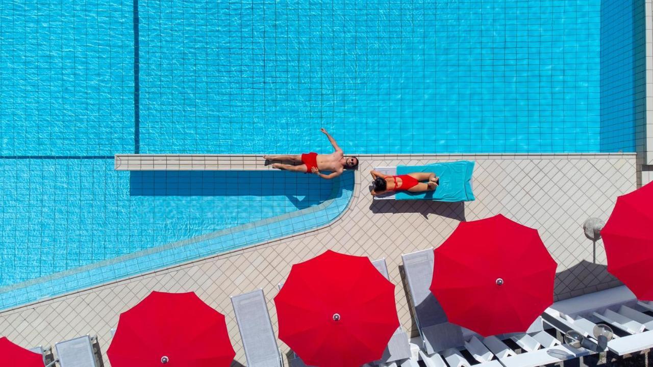 קאטוליקה Hotel Ines מראה חיצוני תמונה